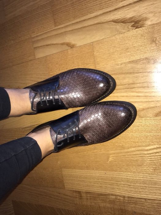 Pantofi Oxford 37