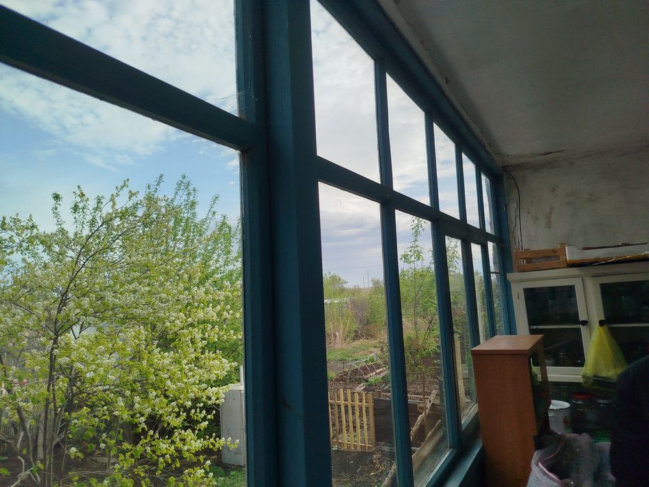 Продам балконные рамы