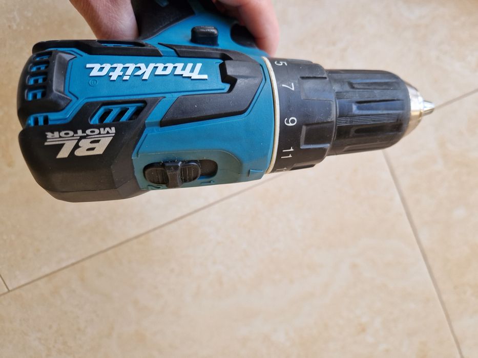 Makita DHP 482 , DDF 459 - masina de gaurit si insurubat