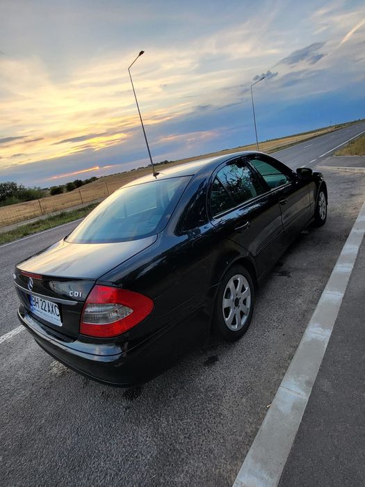 MERCEDES-BENZ E-Class 2006 — imagine 3