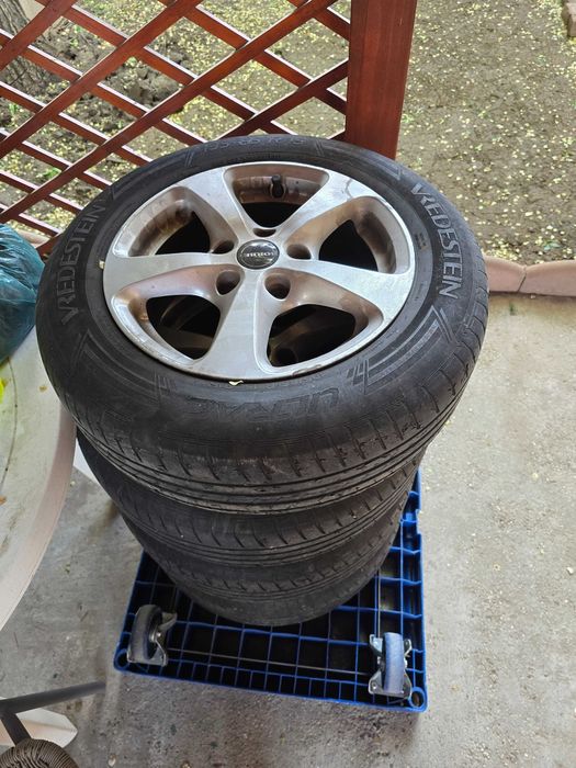 Roti vara, Golf 6, Borbet, 195/65/R15, 790 lei neg.