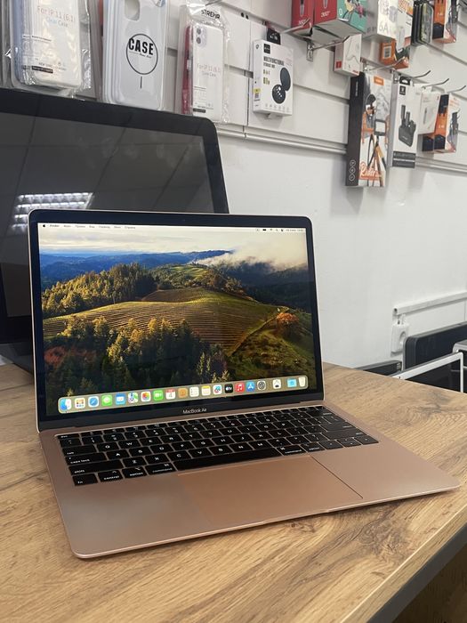 Macbook air i5 8/256
