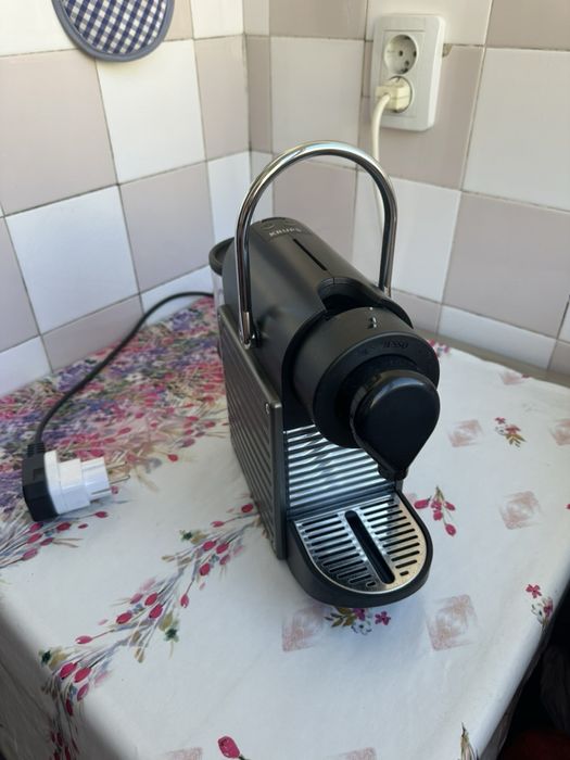 Кафе Машина на Krups NESPRESSO