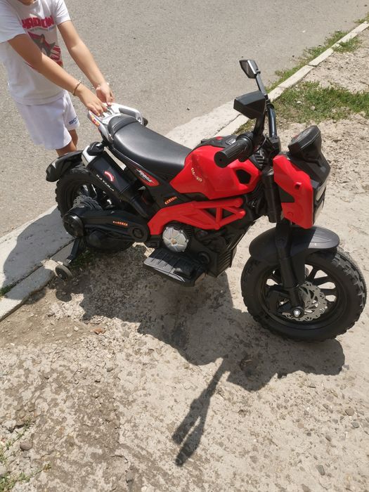 Motocicletă electrică copii
