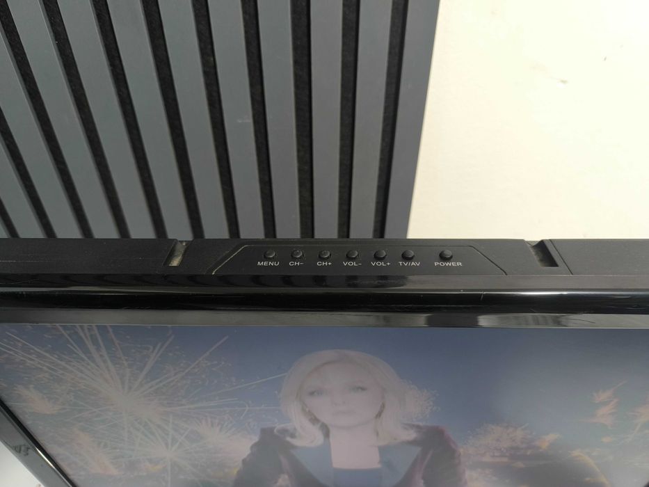 Televizor Denver DFT-2242 FULL HD 21.6 inch Full HD