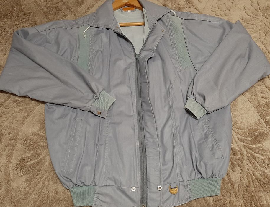 Мъжко пролетно яке.