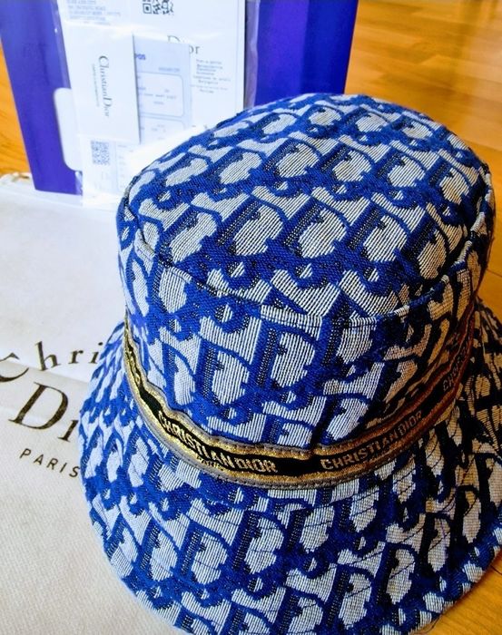 Set geanta și palarie(diverse nuanțe),material textil,saculet, etichet