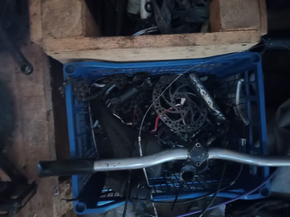 piese de biciclete mai multe detale in privat