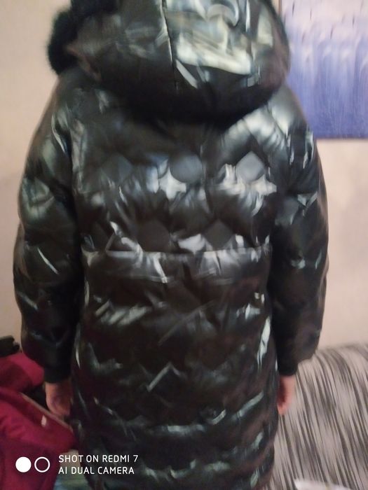 Продам зимнее дутое пальто на девочку