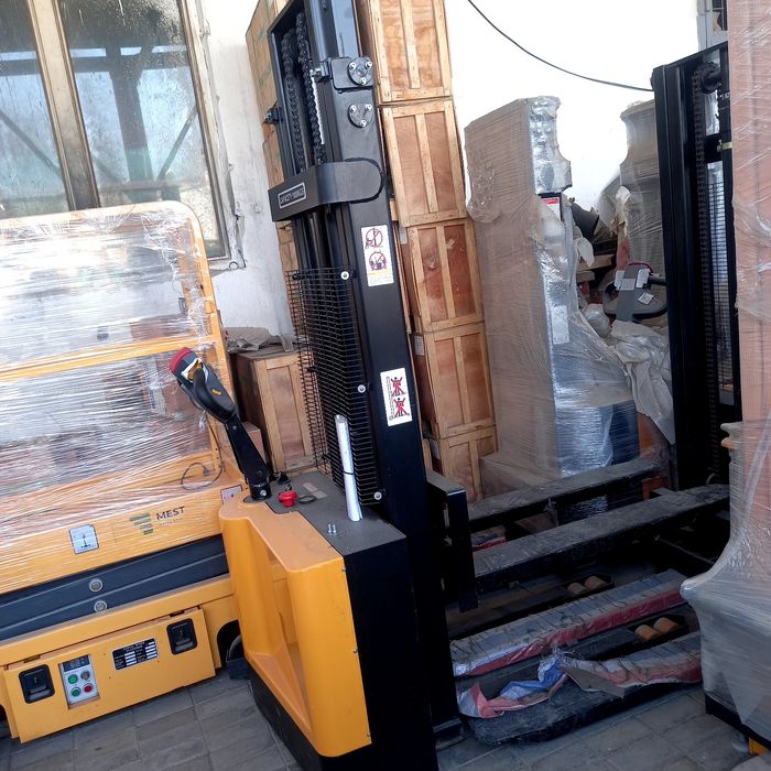 Штаблер ручная кара електичский самоходная