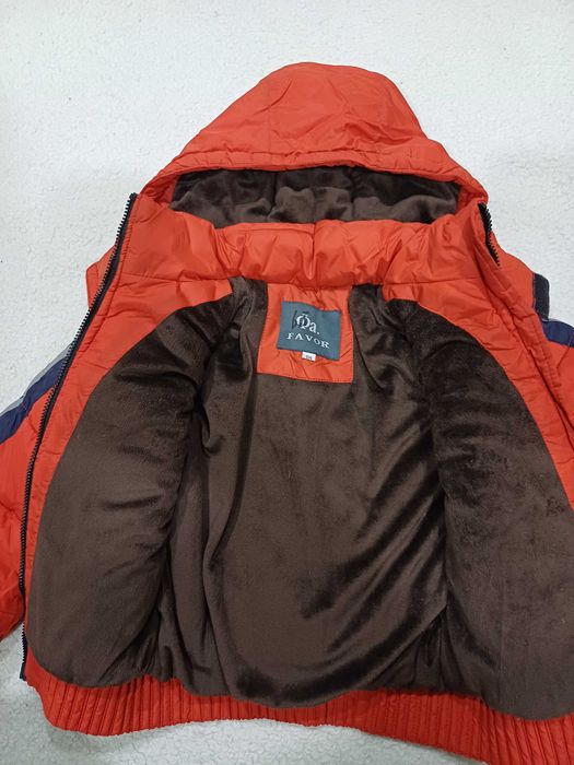 Зимняя куртка на мальчика.