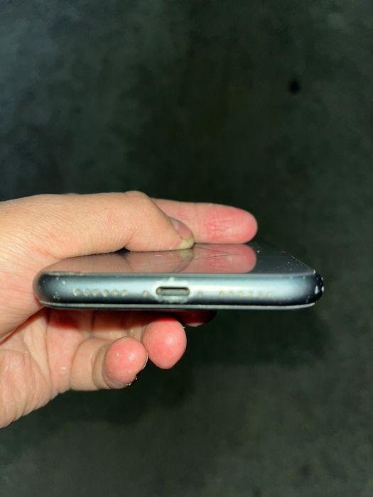 IPhone 11 128gb 68emkost