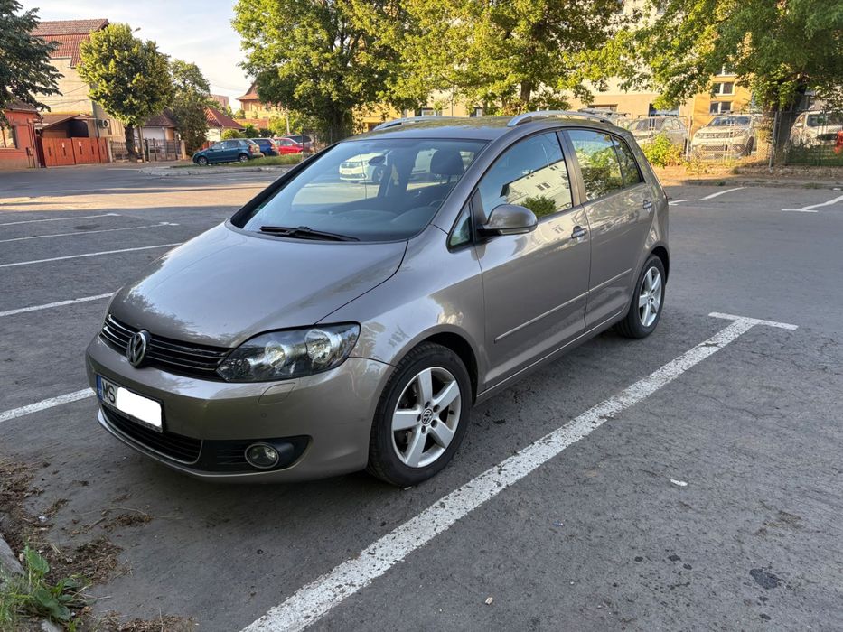 VOLKSWAGEN Golf Plus 2011