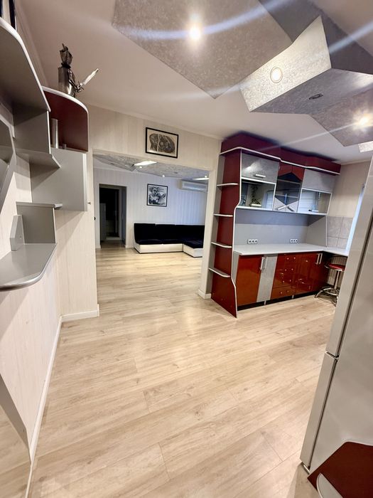 PROPRIETAR,Vand ap 3 camere, zona Lotus Retail, etaj 2, mobilat/utilat
