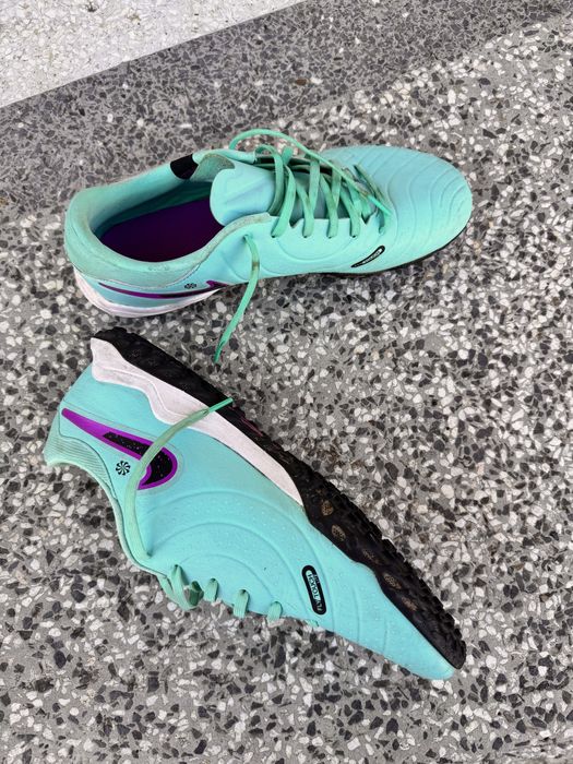 Стоножки Nike Tiempo Legend 10 Academy TF - мента