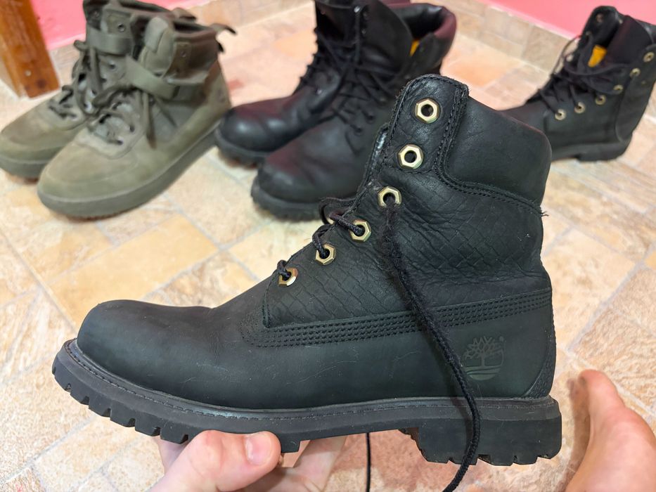 Черни туристически обувки/маратонки Timberland, размери 42 и 37.