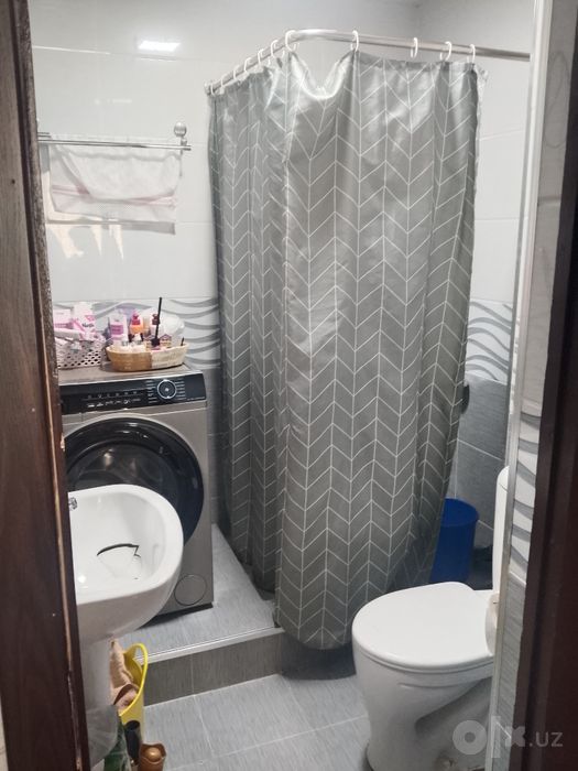 YengiHayot Chinor Qipchoq metro oldida 1xona 2xona qilingan 5etajli