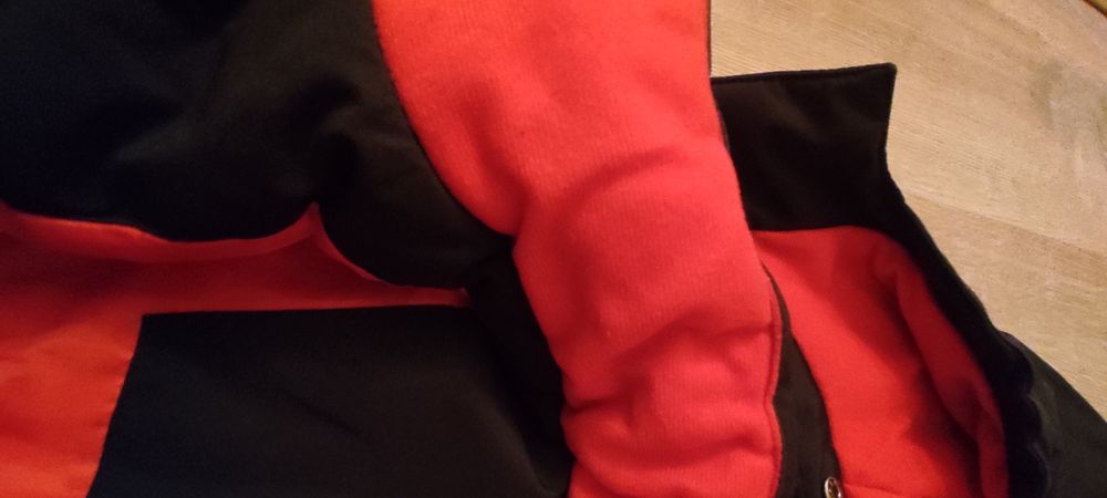 Куртка теплая на мальчика