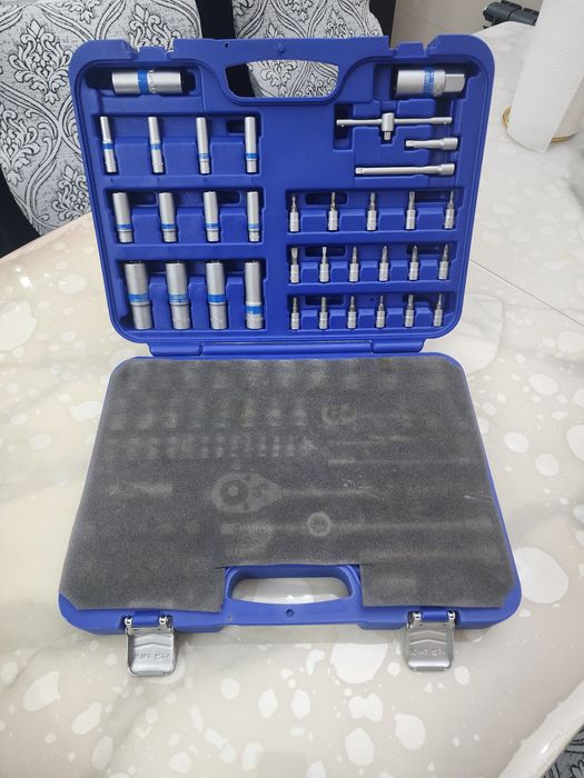 Продам.  Набор...