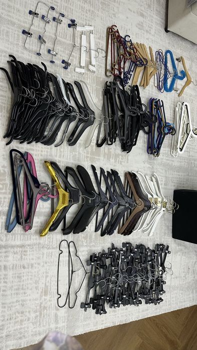 Вешалки для одежды