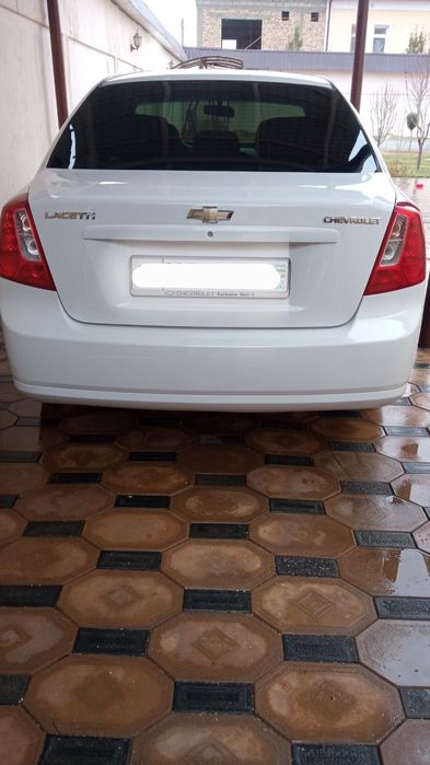 Jentra oq tozza 1 o'zim haydaganman