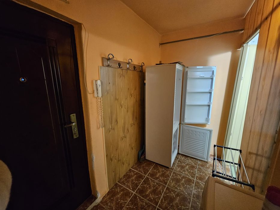 Apartament cu o cameră de închiriat
