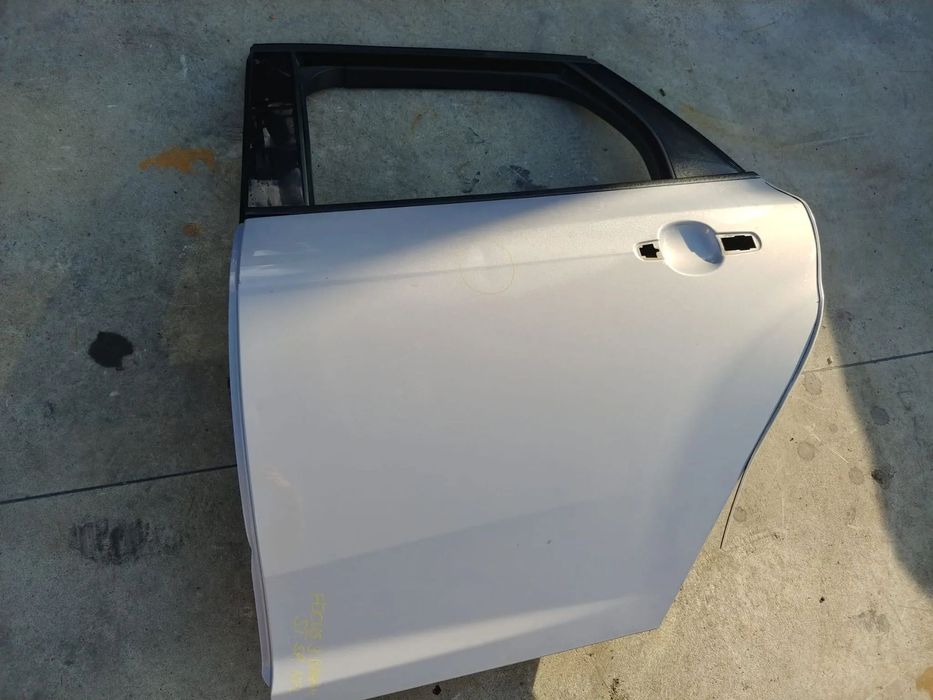 usa portiera stanga spate  ford focus 3 break