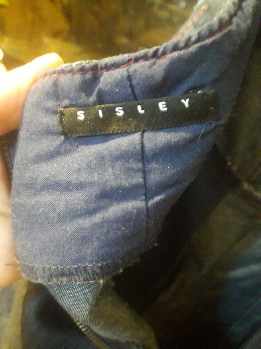 Продавам дънкова пола-панталон Sisley