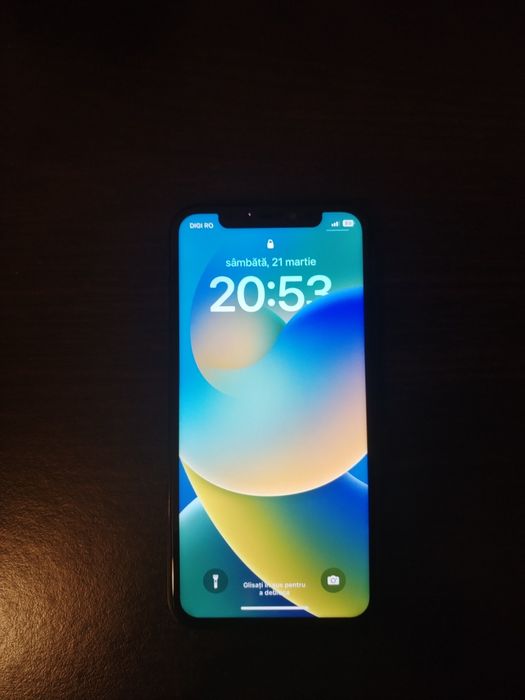 Vând iPhone X 256 GB