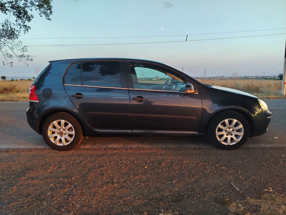 Volkswagen Golf V 1.9 TDI