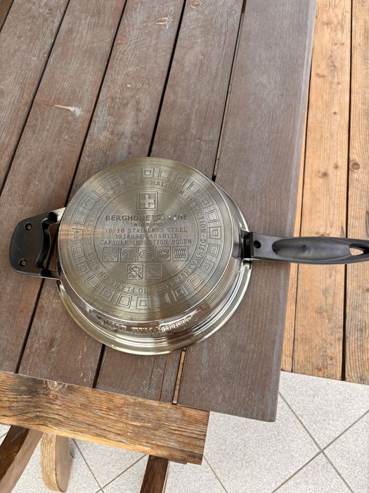 Tigaie din inox noua