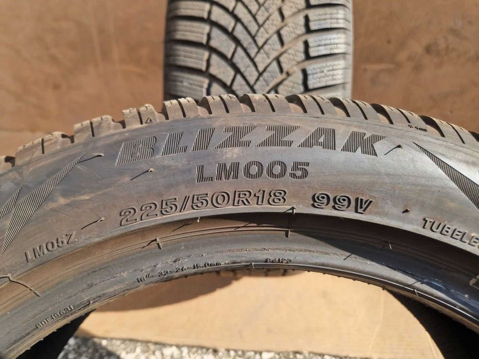 2 Bridgestone R18 225/50
Зимни гуми 
DOT0222