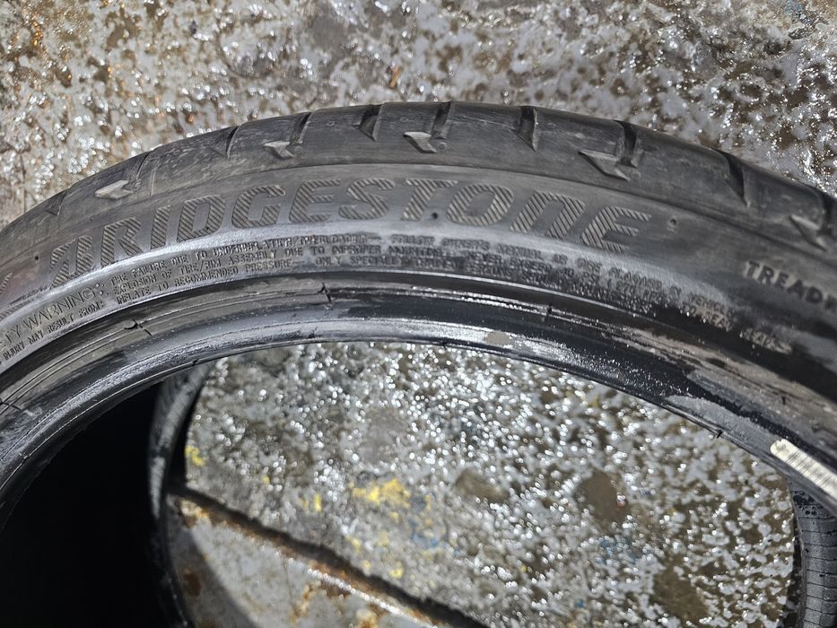 225 40 19 vara bridgestone