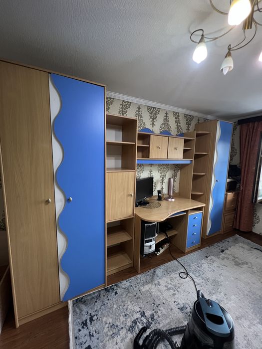 Продам б/у мебели