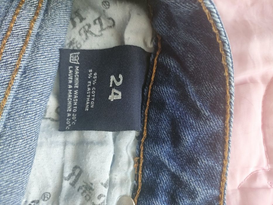 Продам брюки на мальчика