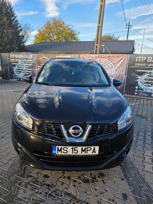 Nissan Qashqai+2