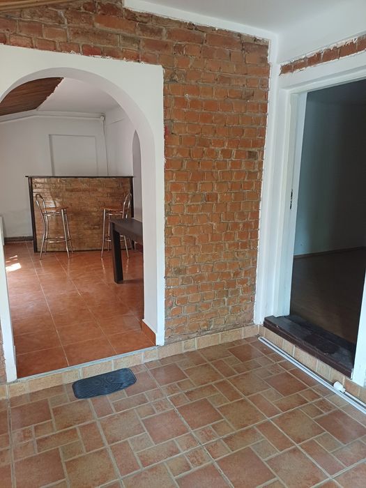 Casa 3 camere de inchiriat