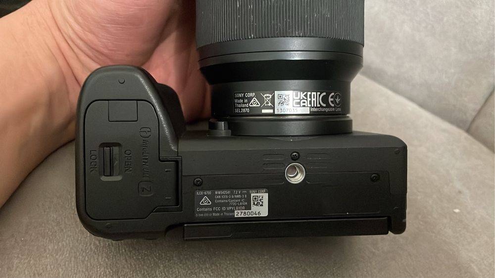 Продам Sony Alpha A6700