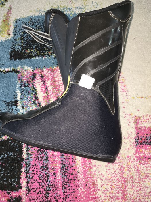 Ски обувки Rossignol