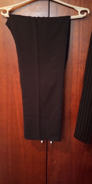 Строгий женский костюм