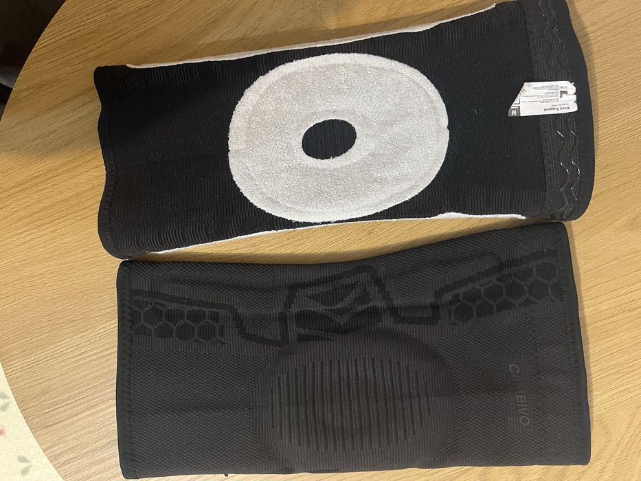 Suport de genunchi cu pad de gel si stabilizatori, M