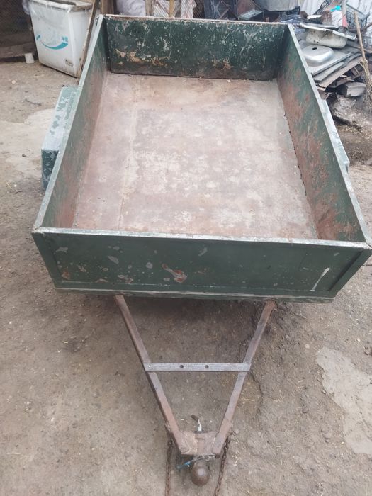 Продам прицеп хороший