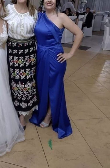 rochie lunga din satin