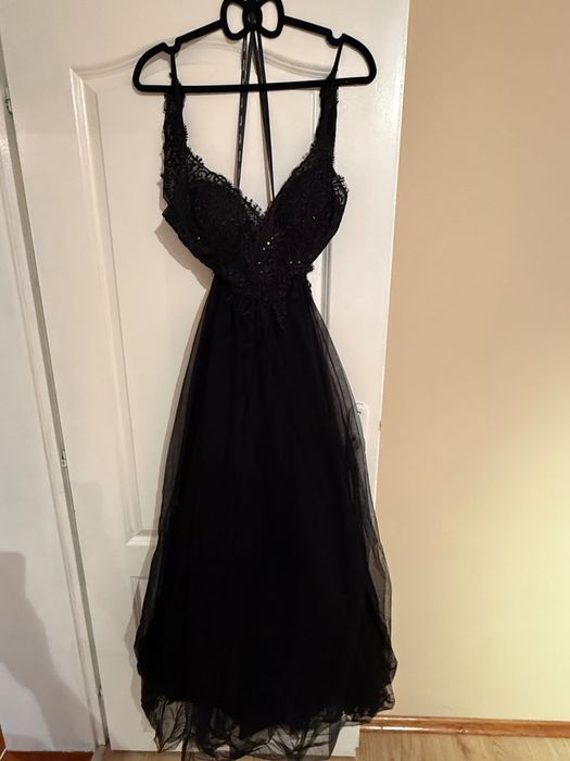 Официална  рокля