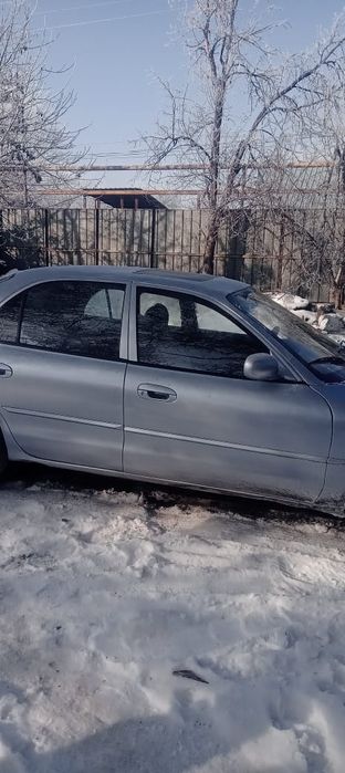 Автомобиль Митсубиси Галант