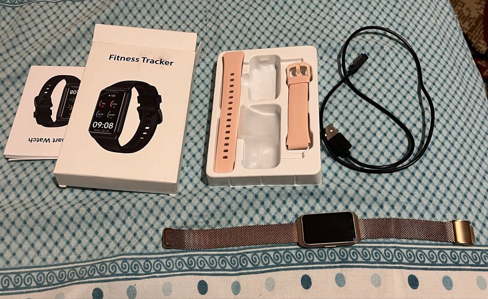 Smart часы Fitness Tracker