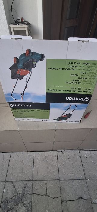 Mașină electrică de cosit iarba(tuns gazonul)