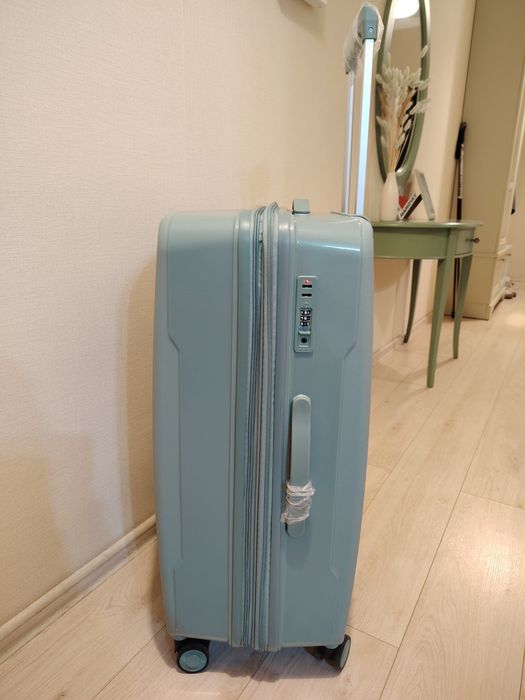 Чемодан размер L