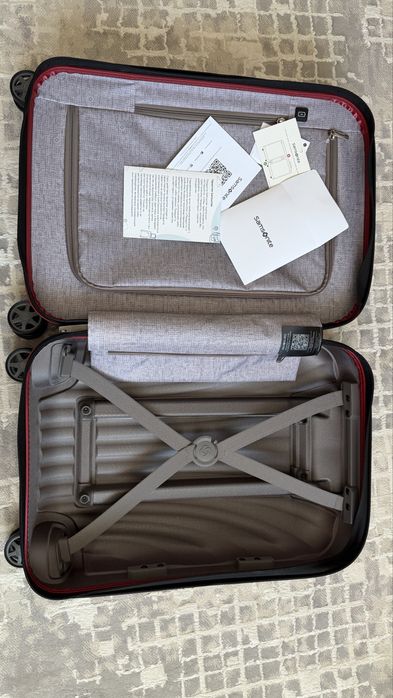Чемодан Samsonite C-lite