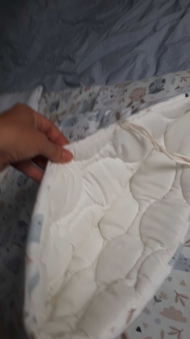 Set Protecție Pătuț Bebe – Model Iepurași și Bufnițe (Stare Excelentă)